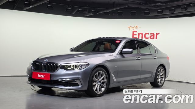 BMW 5 Series (G30) 520i Luxury