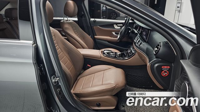 Mercedes-Benz E-Class (W213) E220d Avantgarde 2019 — фото 26