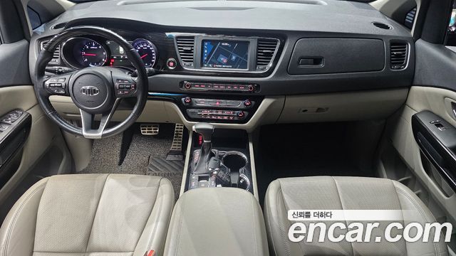 Kia Carnival 9-Seater Noblesse Special 2019 — фото 7