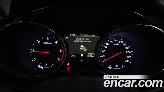 Kia Carnival 9-Seater Noblesse Special 2019 — фото 8