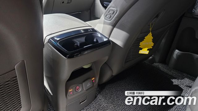 Kia Carnival 9-Seater Noblesse Special 2019 — фото 19