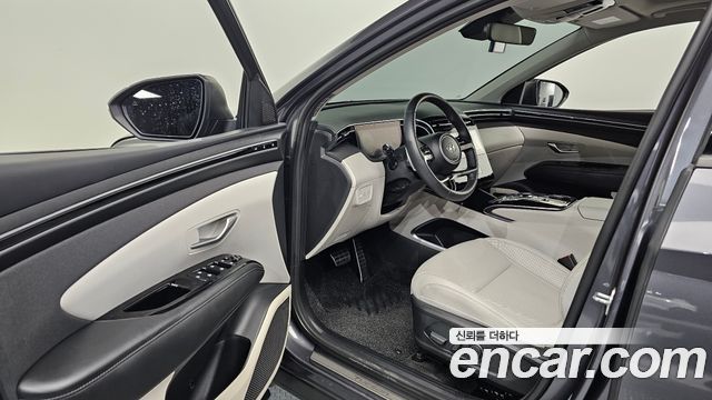 Hyundai Tucson (NX4) Gasoline 1.6 Turbo 2WD Inspiration 2021 — фото 10