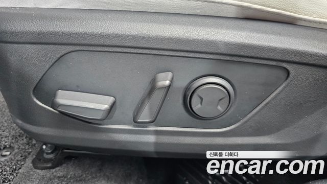 Hyundai Tucson (NX4) Gasoline 1.6 Turbo 2WD Inspiration 2021 — фото 32