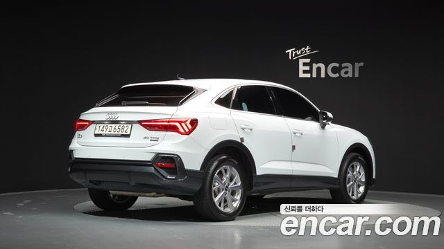 Audi Q3 (F3) 40 TFSI Quatrro Sport Back 2024 — фото 2