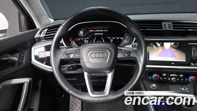 Audi Q3 (F3) 40 TFSI Quatrro Sport Back 2024 — фото 13