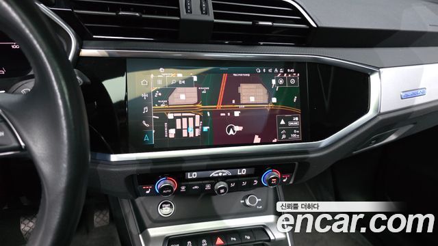 Audi Q3 (F3) 40 TFSI Quatrro Sport Back 2024 — фото 14