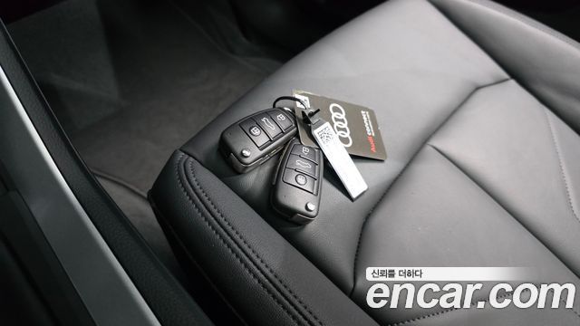 Audi Q3 (F3) 40 TFSI Quatrro Sport Back 2024 — фото 17