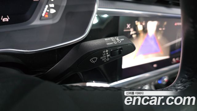 Audi Q3 (F3) 40 TFSI Quatrro Sport Back 2024 — фото 29