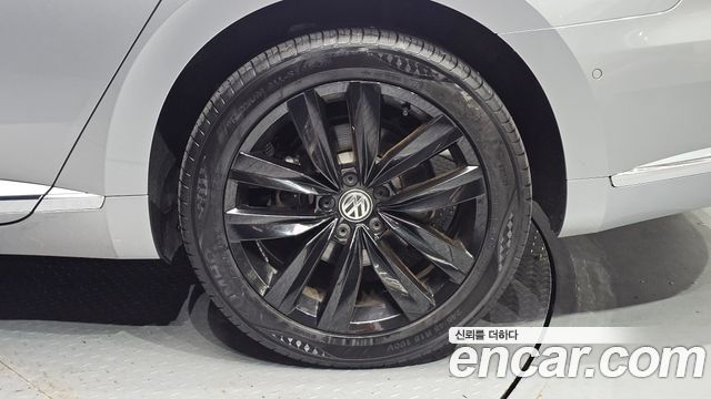 Volkswagen Arteon 2.0 TDI Prestige 2019 — фото 27