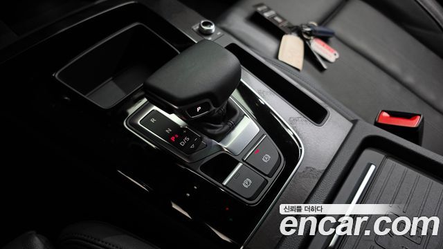 Audi Q5 (FY) 45 TFSI Quattro Premium 2023 — фото 9