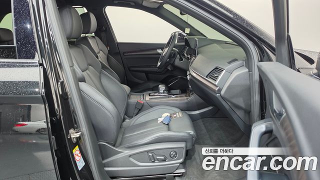 Audi Q5 (FY) 45 TFSI Quattro Premium 2023 — фото 26