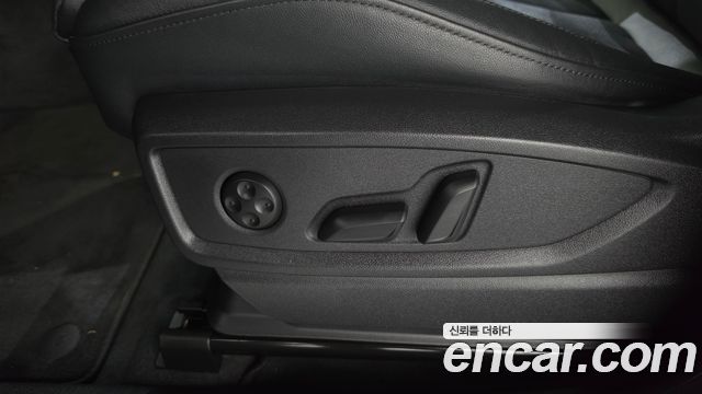 Audi Q5 (FY) 45 TFSI Quattro Premium 2023 — фото 31