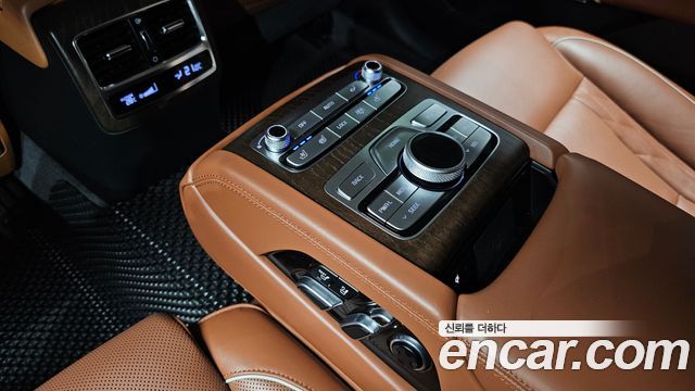 Kia K9 5.0 GDI AWD Quantum 2021 — фото 19