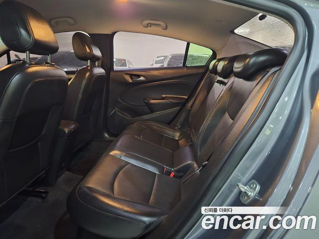 Chevrolet Cruze 1.4 Turbo LT Deluxe 2017 — фото 17
