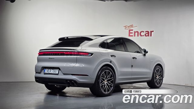 Porsche Cayenne (PO536) 3.0 E-Hybrid Coupe 2025 — фото 2