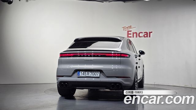 Porsche Cayenne (PO536) 3.0 E-Hybrid Coupe 2025 — фото 4