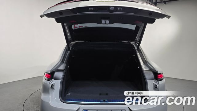 Porsche Cayenne (PO536) 3.0 E-Hybrid Coupe 2025 — фото 24