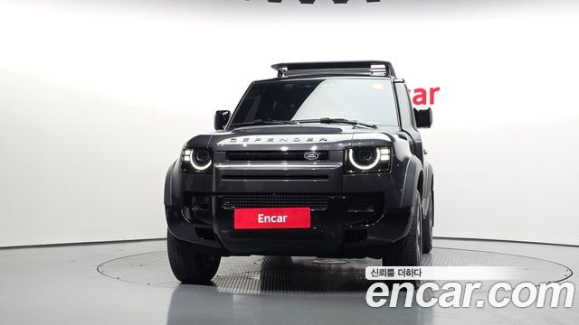 Land Rover Defender (L663) 110 P300 X-Dynamic SE 2026 — фото 3