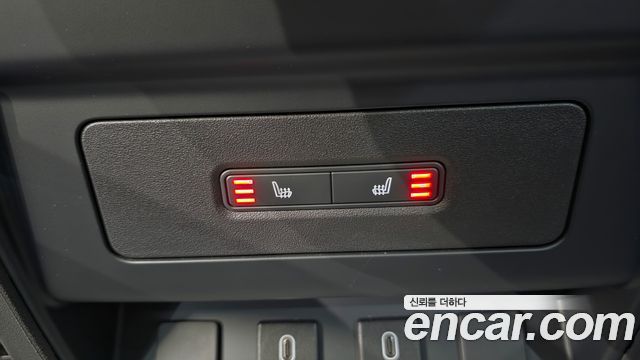 Land Rover Defender (L663) 110 P300 X-Dynamic SE 2026 — фото 22