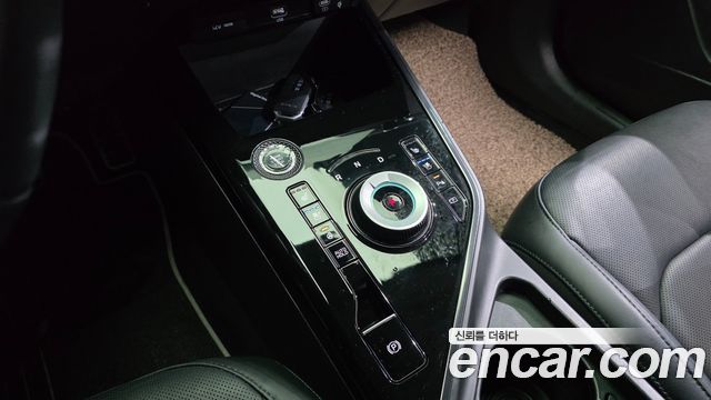 Kia Niro Signature 2022 — фото 9