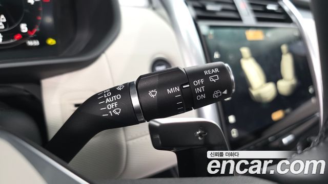 Land Rover Discovery 5 D350 Dynamic HSE 2025 — фото 33