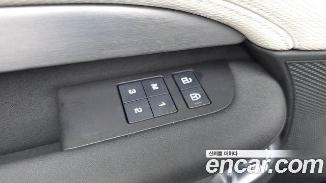 Land Rover Discovery 5 D350 Dynamic HSE 2025 — фото 34