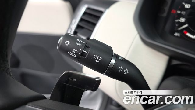 Land Rover Discovery 5 D350 Dynamic HSE 2025 — фото 36