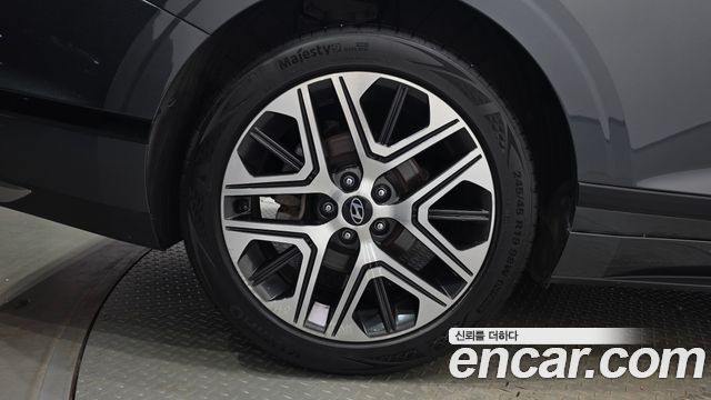 Hyundai Grandeur (GN7) 2,5 Gasoline 2WD Premium 2023 — фото 5