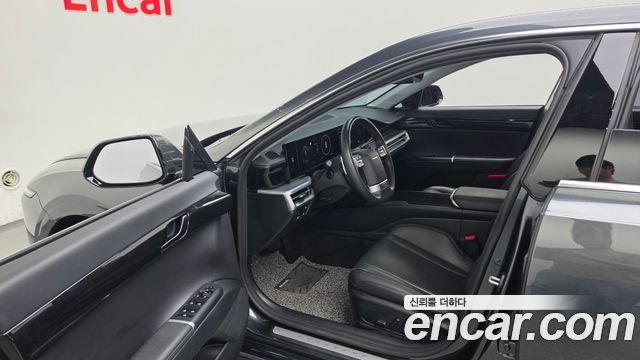 Hyundai Grandeur (GN7) 2,5 Gasoline 2WD Premium 2023 — фото 10