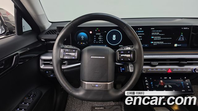 Hyundai Grandeur (GN7) 2,5 Gasoline 2WD Premium 2023 — фото 13