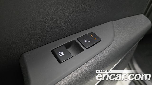 Kia Niro Prestige 2024 — фото 17