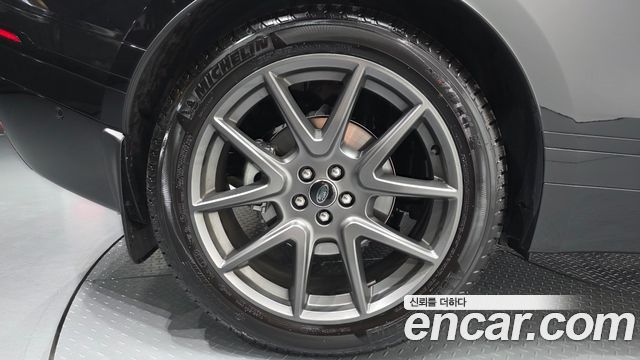 Land Rover Range Rover Velar 3.0 P400 Dynamic HSE 2025 — фото 5