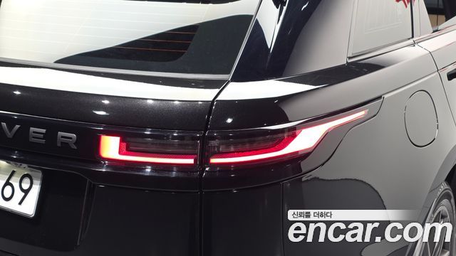 Land Rover Range Rover Velar 3.0 P400 Dynamic HSE 2025 — фото 29