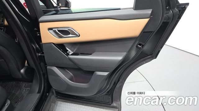 Land Rover Range Rover Velar 3.0 P400 Dynamic HSE 2025 — фото 31