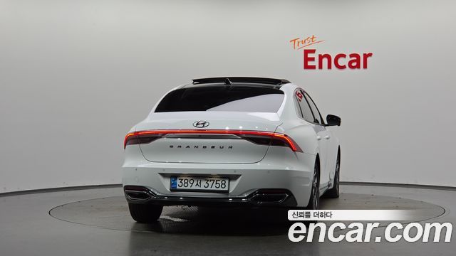 Hyundai Grandeur Hybrid (IG) Le Blanc 2023 — фото 4