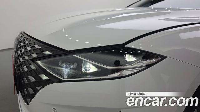 Hyundai Grandeur Hybrid (IG) Le Blanc 2023 — фото 22