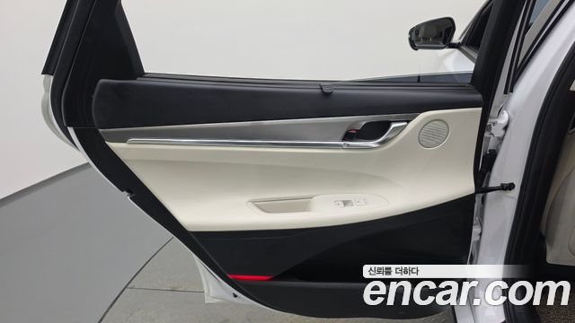 Hyundai Grandeur Hybrid (IG) Le Blanc 2023 — фото 25