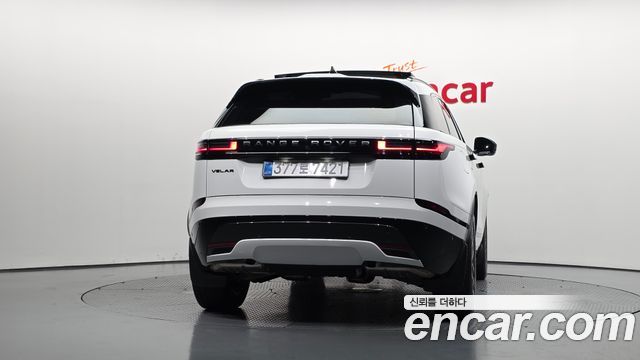 Land Rover Range Rover Velar 2.0 P250 Dynamic SE 2026 — фото 4