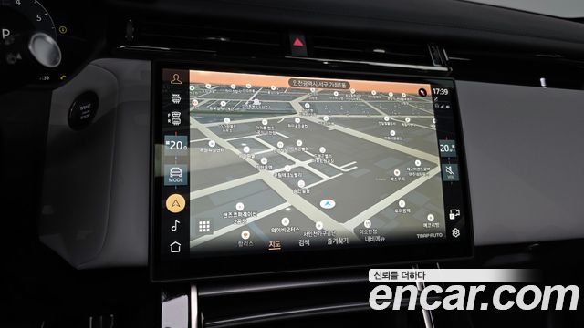 Land Rover Range Rover Velar 2.0 P250 Dynamic SE 2026 — фото 18