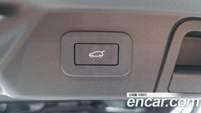 Land Rover Range Rover Velar 2.0 P250 Dynamic SE 2026 — фото 33