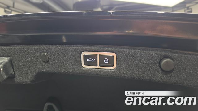 Hyundai Grandeur Hybrid (GN7) Exclusive 2023 — фото 28