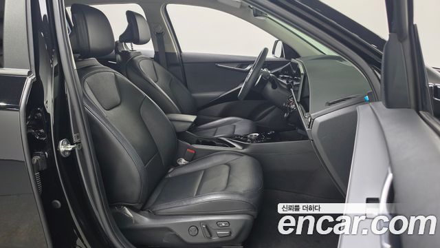 Kia Niro EV Earth 2023 — фото 12