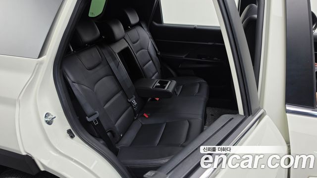KG Mobility (SsangYong) Torres Gasoline 1.5 2WD T7 2024 — фото 11
