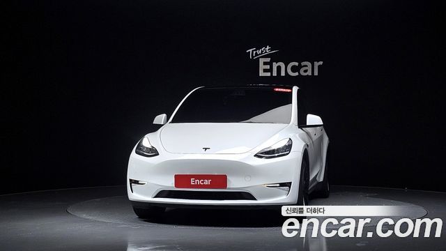 Tesla Model Y Long Range AWD 2021 — фото 3