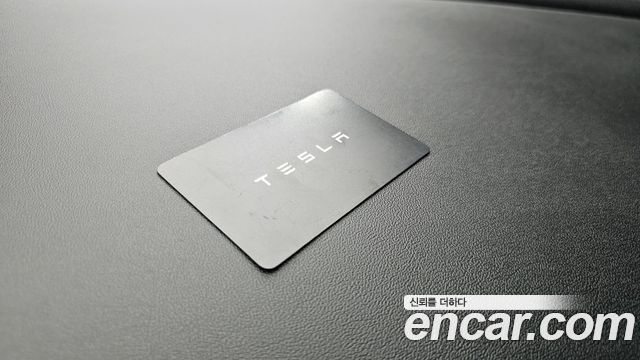 Tesla Model Y Long Range AWD 2021 — фото 38