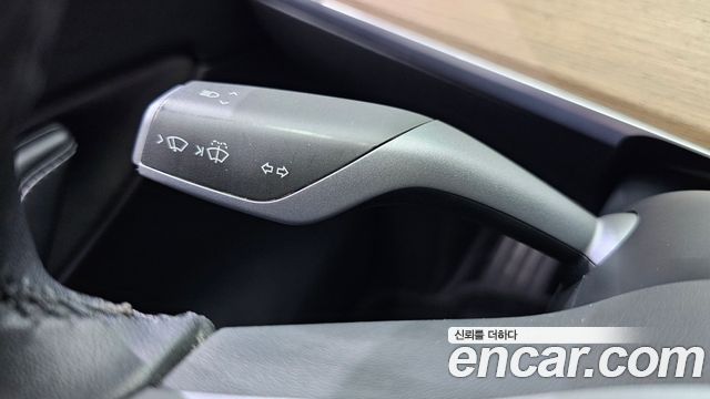 Tesla Model Y Long Range AWD 2021 — фото 40