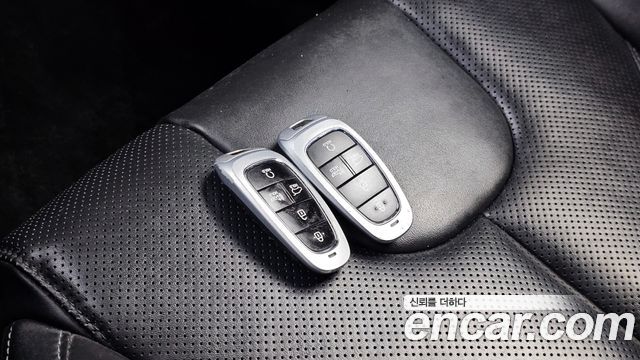 Hyundai Santa Fe Diesel 2.2 4WD Prestige 2021 — фото 18