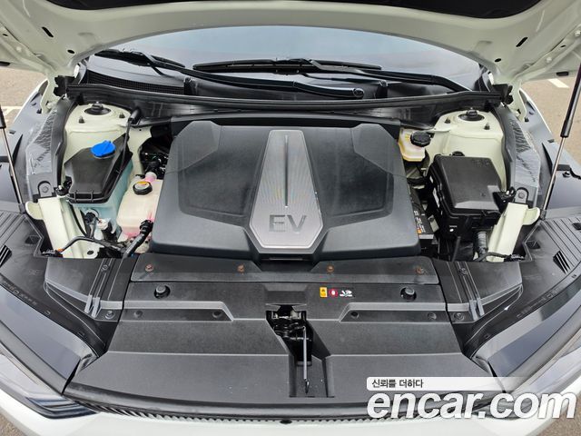 Kia EV6 Long Range 4WD Earth 2023 — фото 6