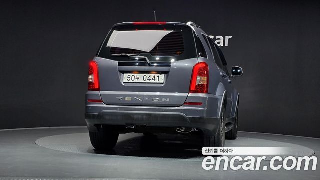 KG Mobility (SsangYong) Rexton W 2.2 4WD RX7 Luxury 2016 — фото 4
