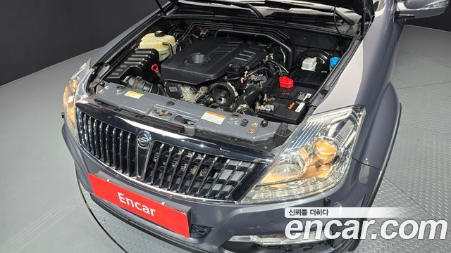 KG Mobility (SsangYong) Rexton W 2.2 4WD RX7 Luxury 2016 — фото 6